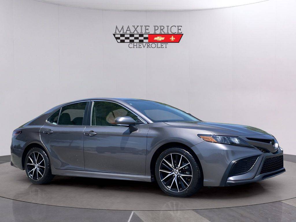 2023 Toyota Camry SE — Sedan — 53,645 mi — Loganville, GA