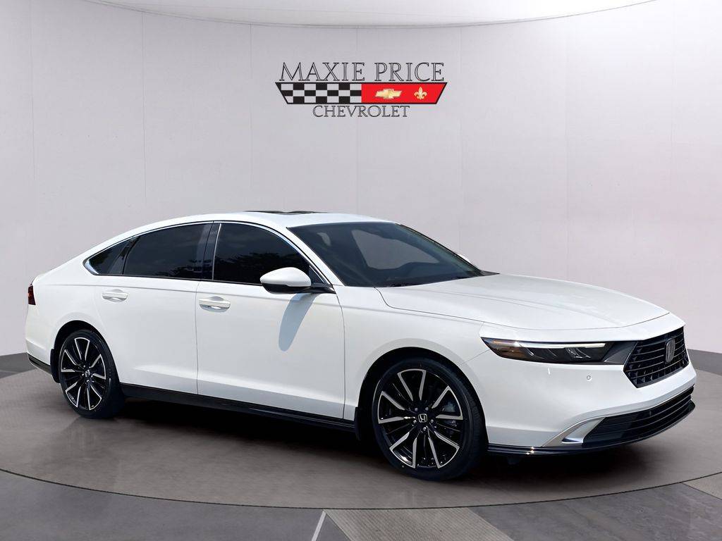 2023 Honda Accord Hybrid Touring — Sedan — 34,255 mi — Loganville, GA