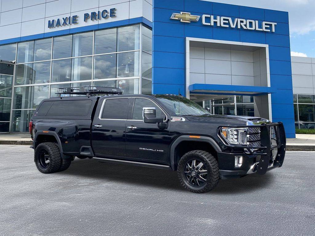 2022 GMC Sierra 3500HD Denali — Pickup Truck — 123,770 mi — Loganville, GA
