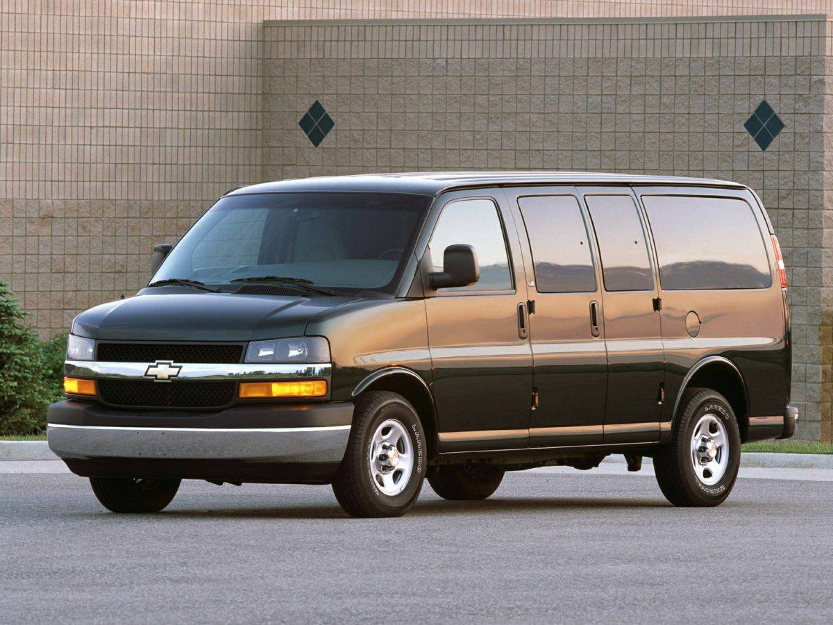 2005 Chevrolet Express Cargo Van Base — Cargo Van — 10 mi — Loganville, GA