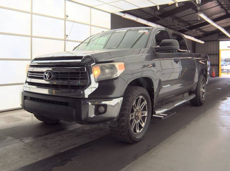 2015 Toyota Tundra SR5 — Pickup Truck — 186,541 mi — Dallas, TX