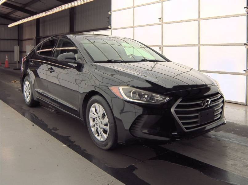 2018 Hyundai Elantra SE — Sedan — 114,677 mi — Dallas, TX