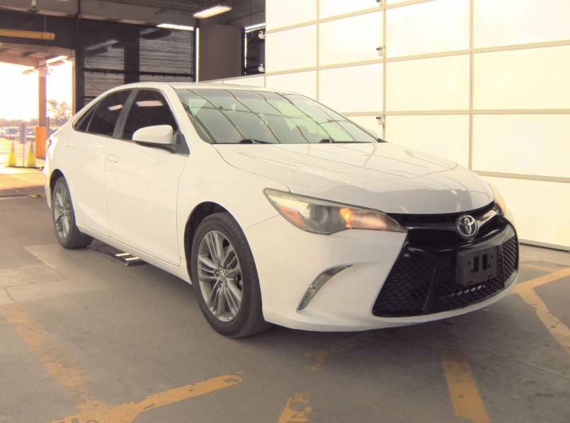 2015 Toyota Camry SE — Sedan — 157,735 mi — Dallas, TX