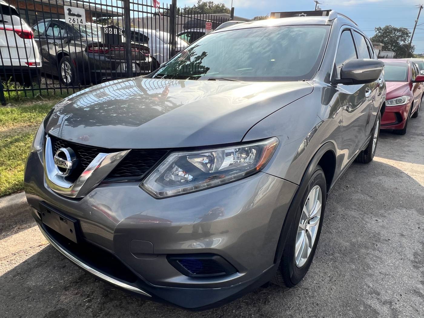 2015 Nissan Rogue SV — SUV — 188,369 mi — Dallas, TX