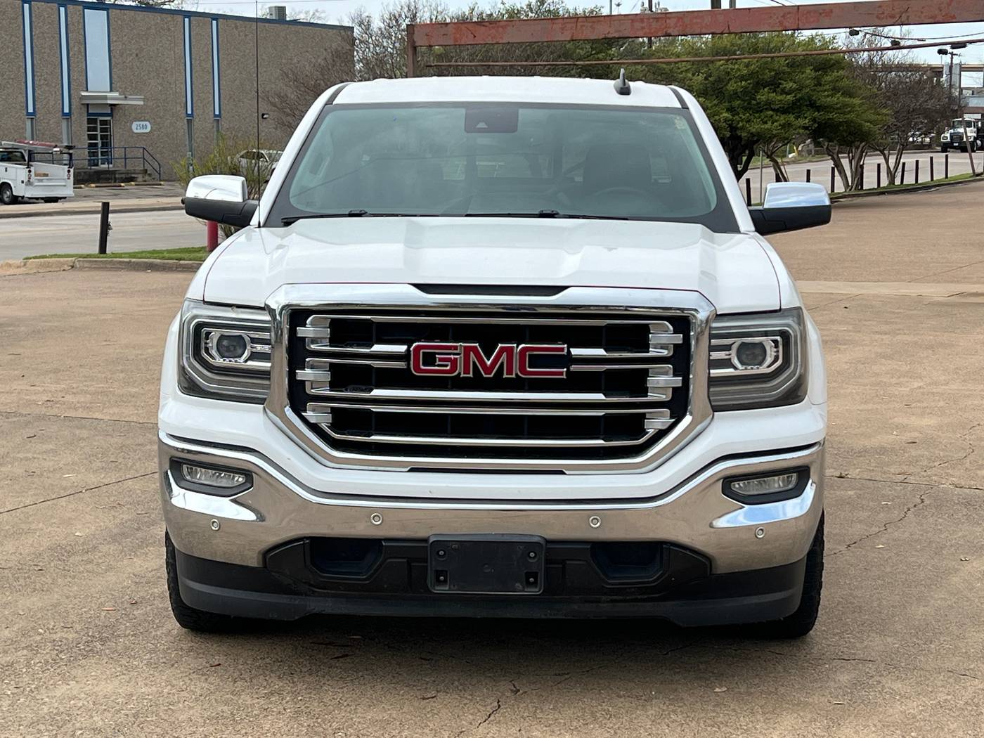 2018 GMC Sierra 1500 SLT — Pickup Truck — 117,831 mi — Dallas, TX
