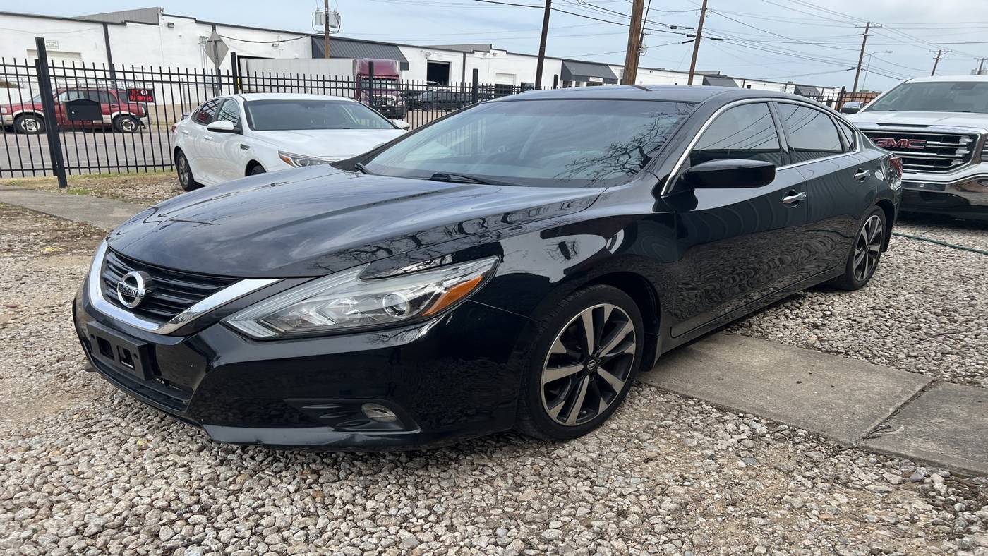 2018 Nissan Altima 2.5 SR — Sedan — 151,073 mi — Dallas, TX