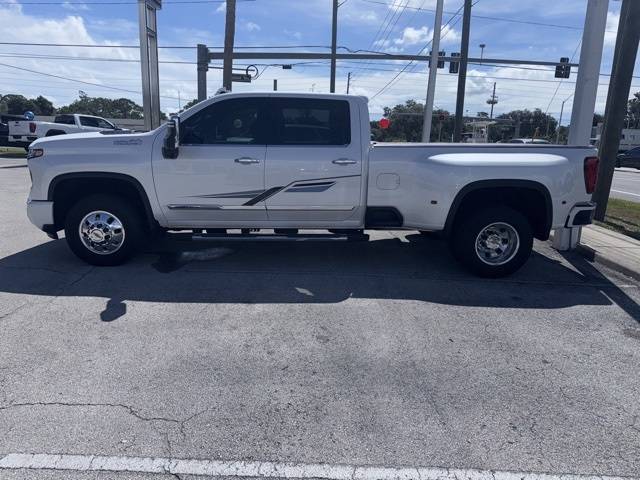 2024 Chevrolet Silverado 3500HD High Country — Pickup Truck — 17,388 mi — Deland, FL