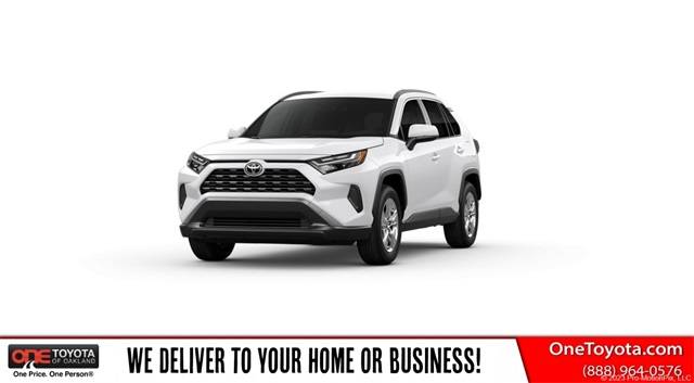 2025 Toyota RAV4 XLE — SUV — 10,207 mi — Oakland, CA