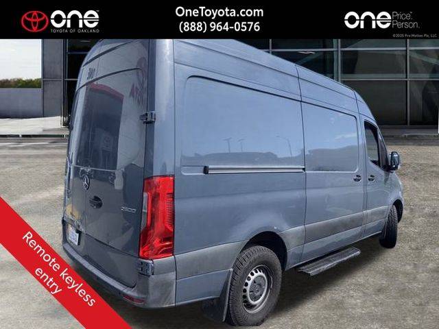 2019 Mercedes-Benz Sprinter Cargo Van 3500 — Cargo Van — 102,891 mi — Oakland, CA
