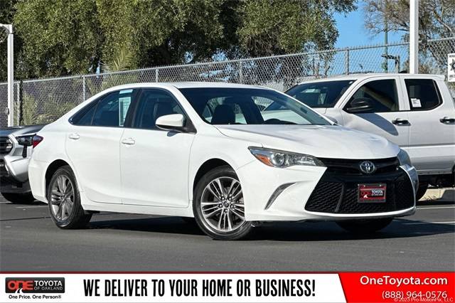 2015 Toyota Camry SE — Sedan — 79,975 mi — Oakland, CA