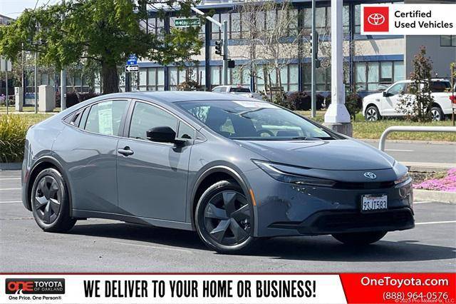 2025 Toyota Prius LE — Sedan — 8,863 mi — Oakland, CA