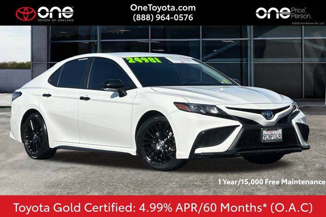 2022 Toyota Camry Hybrid SE — Sedan — 76,462 mi — Oakland, CA