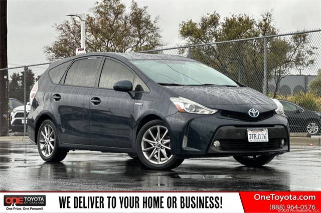 2017 Toyota Prius v Five — Wagon — 133,427 mi — Oakland, CA