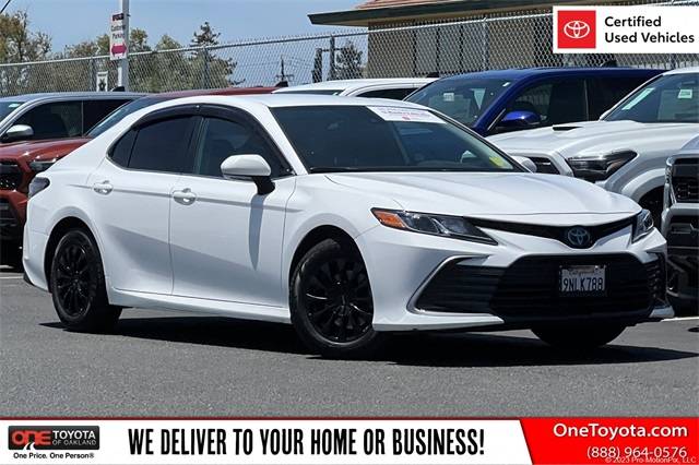 2022 Toyota Camry Hybrid LE — Sedan — 105,757 mi — Oakland, CA