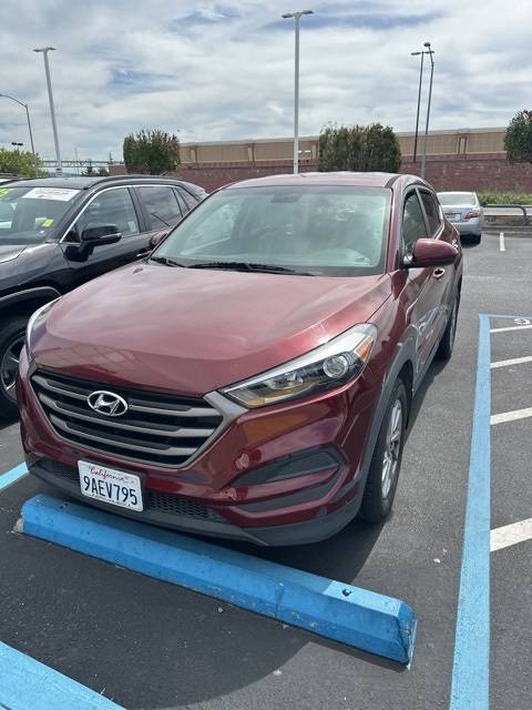 2016 Hyundai Tucson SE — SUV — 117,891 mi — Oakland, CA