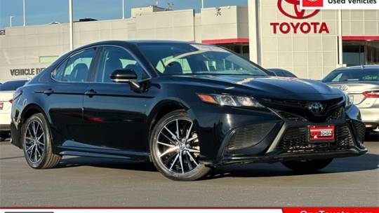 2022 Toyota Camry SE — Sedan — 67,365 mi — Oakland, CA