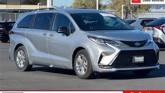 2021 Toyota Sienna XSE — Minivan — 101,946 mi — Oakland, CA