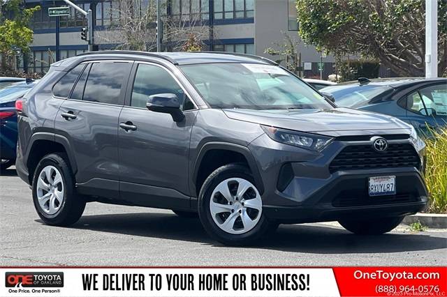 2021 Toyota RAV4 LE — SUV — 30,595 mi — Oakland, CA