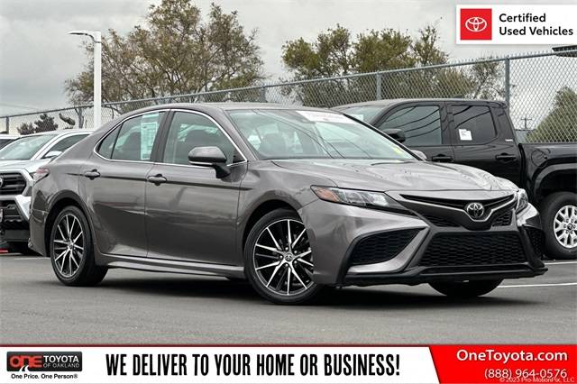 2023 Toyota Camry SE — Sedan — 31,852 mi — Oakland, CA