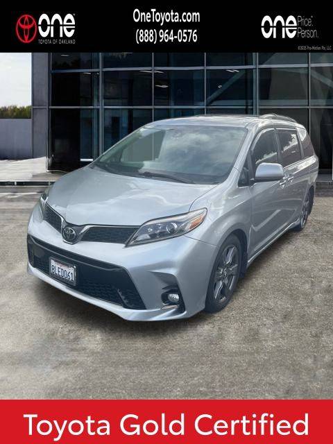 2019 Toyota Sienna SE — Minivan — 15,570 mi — Oakland, CA
