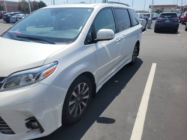 2020 Toyota Sienna Limited Premium — Minivan — 157,043 mi — Oakland, CA