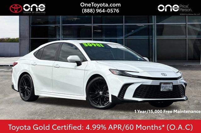 2025 Toyota Camry Hybrid SE — Sedan — 5,537 mi — Oakland, CA