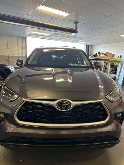 2022 Toyota Highlander LE — SUV — 36,725 mi — Oakland, CA