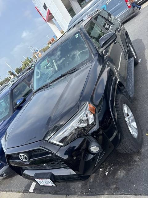 2016 Toyota 4Runner SR5 — SUV — 33,385 mi — Oakland, CA