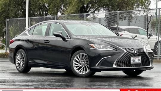 2019 Lexus ES ES 300h — Sedan — 111,447 mi — Oakland, CA