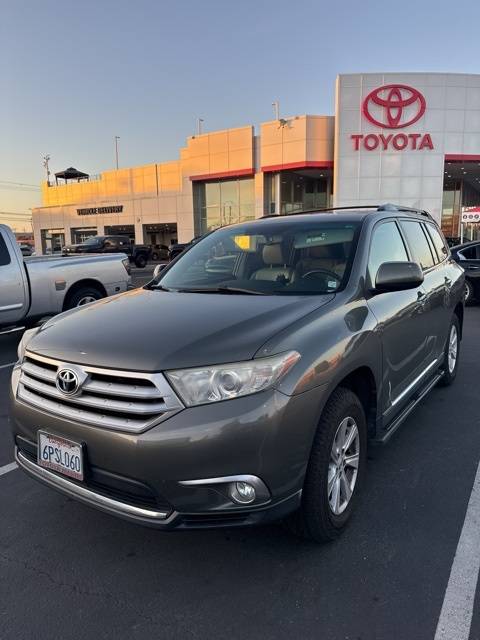 2011 Toyota Highlander SE V6 — SUV — 193,675 mi — Oakland, CA
