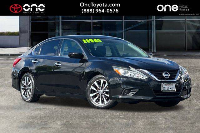2017 Nissan Altima 2.5 SV — Sedan — 90,272 mi — Oakland, CA