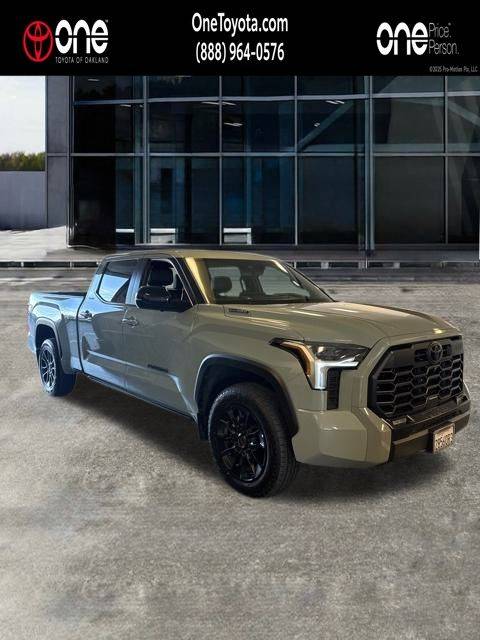 2025 Toyota Tundra Hybrid Limited — Pickup Truck — 21,694 mi — Oakland, CA
