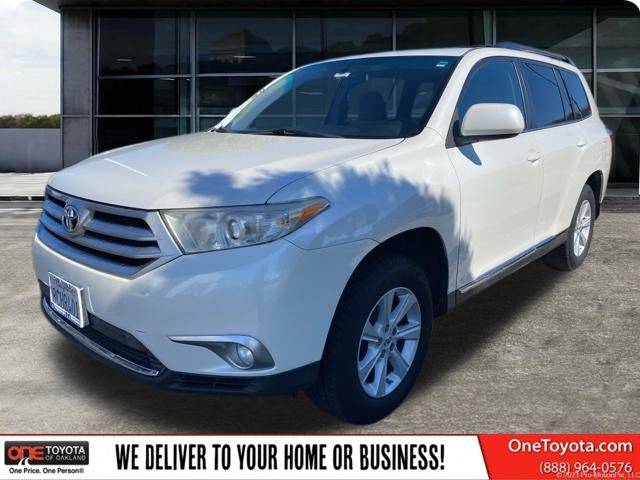 2012 Toyota Highlander Highlander V6 — SUV — 158,578 mi — Oakland, CA
