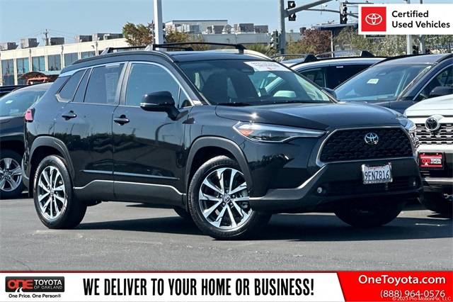 2023 Toyota Corolla Cross XLE — SUV — 17,024 mi — Oakland, CA