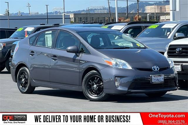 2015 Toyota Prius Two — Hatchback — 135,764 mi — Oakland, CA