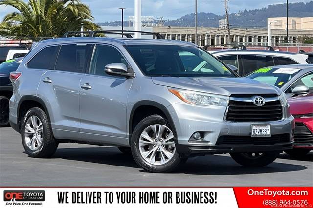 2015 Toyota Highlander XLE — SUV — 130,822 mi — Oakland, CA