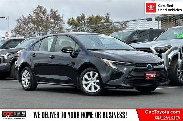 2025 Toyota Corolla Hybrid LE — Sedan — 12,492 mi — Oakland, CA