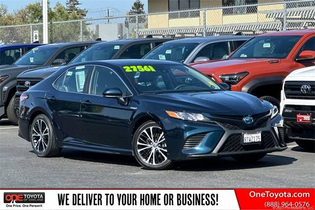 2020 Toyota Camry Hybrid SE — Sedan — 31,557 mi — Oakland, CA