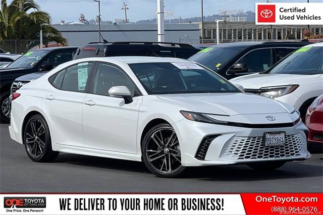 2025 Toyota Camry XSE — Sedan — 13,100 mi — Oakland, CA