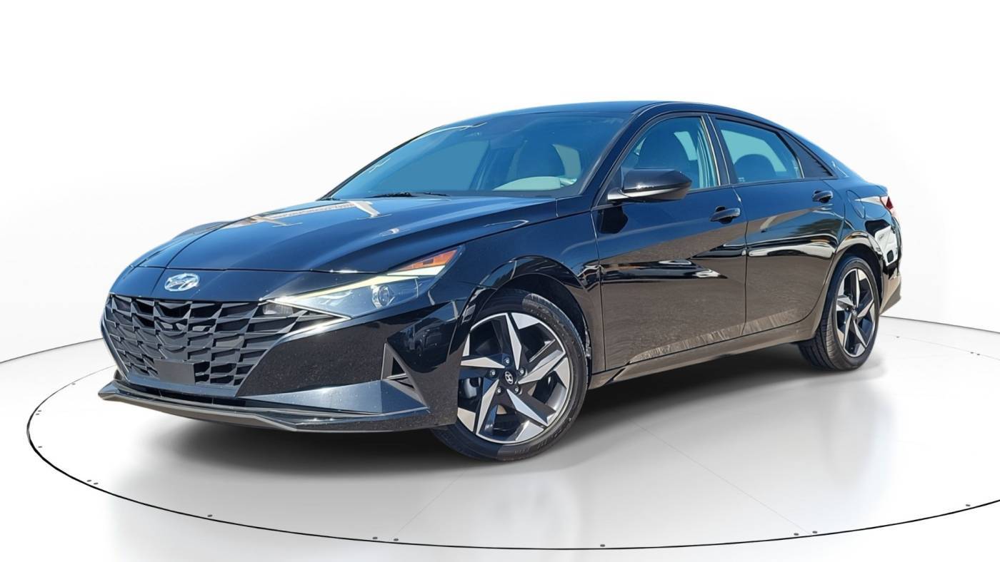 2023 Hyundai Elantra SEL — Sedan — 58,623 mi — Tampa, FL