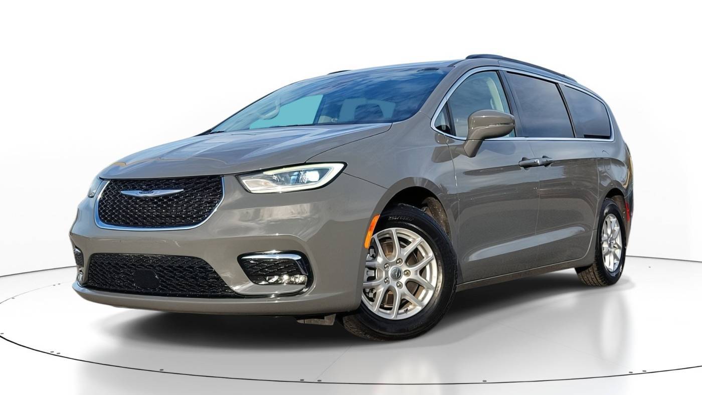 2022 Chrysler Pacifica Touring L — Minivan — 64,485 mi — Tampa, FL