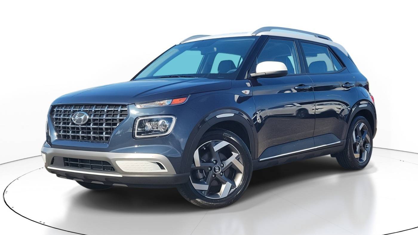 2023 Hyundai Venue Limited — SUV — 18,914 mi — Tampa, FL