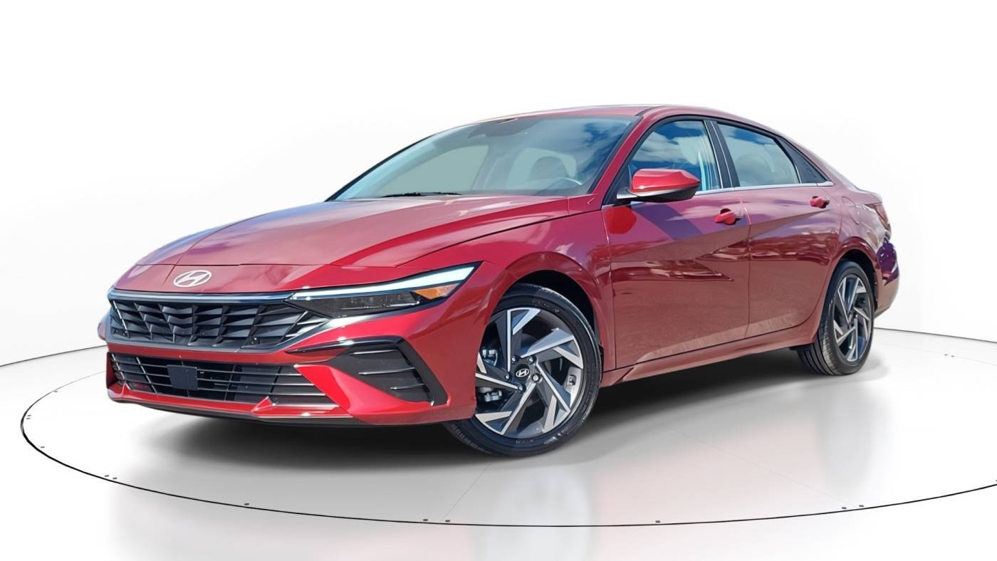 2024 Hyundai Elantra SEL — Sedan — 6,364 mi — Tampa, FL