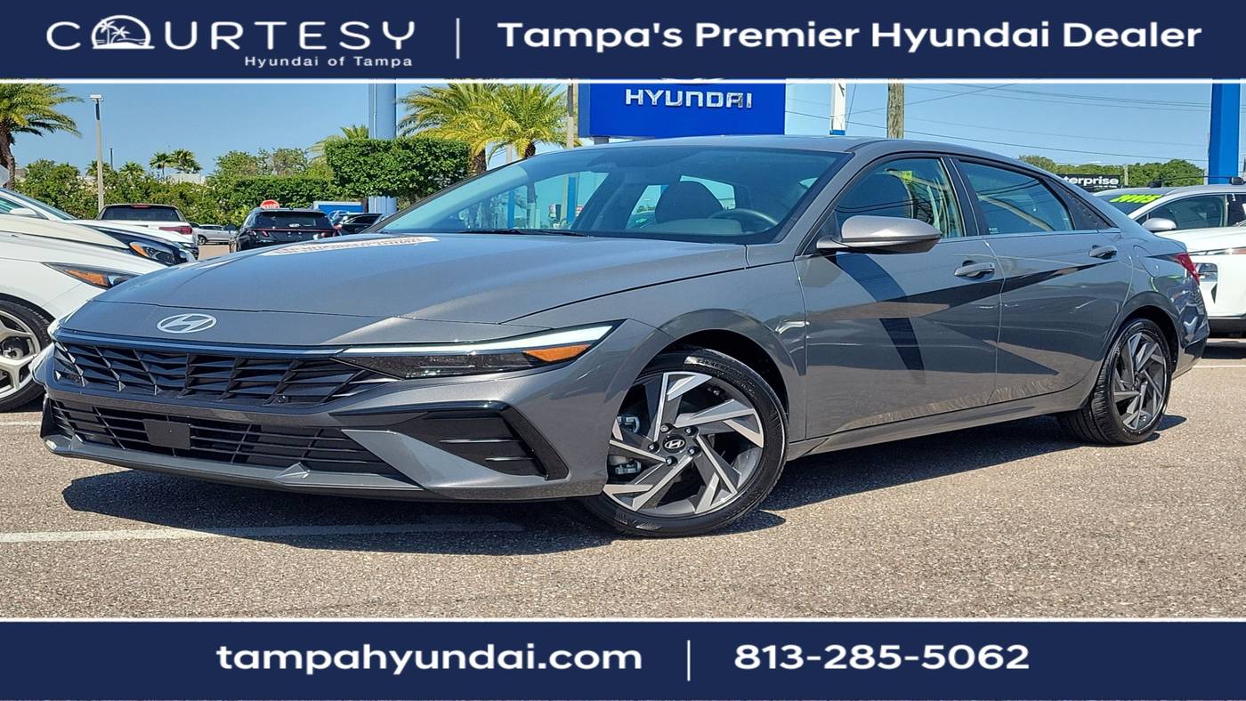 2024 Hyundai Elantra SEL — Sedan — 4,452 mi — Tampa, FL