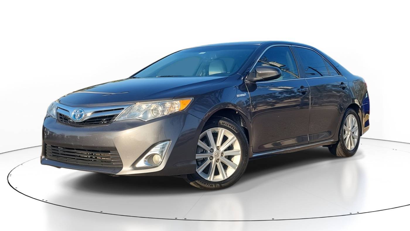 2014 Toyota Camry Hybrid XLE — Sedan — 90,403 mi — Tampa, FL