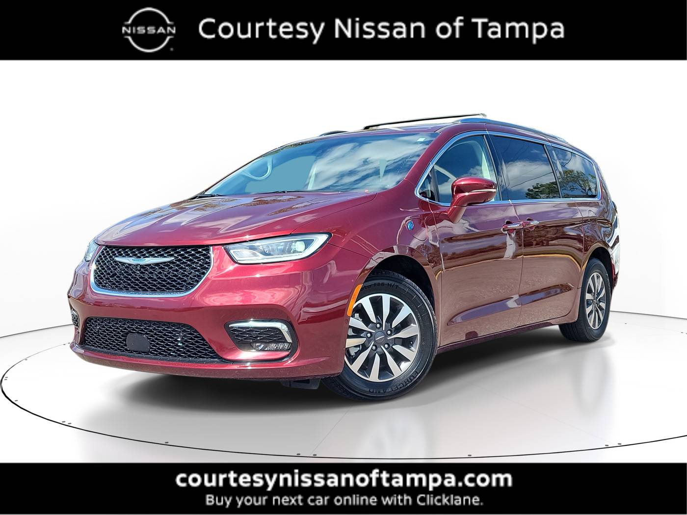 2021 Chrysler Pacifica Hybrid Touring L — Minivan — 66,890 mi — Tampa, FL