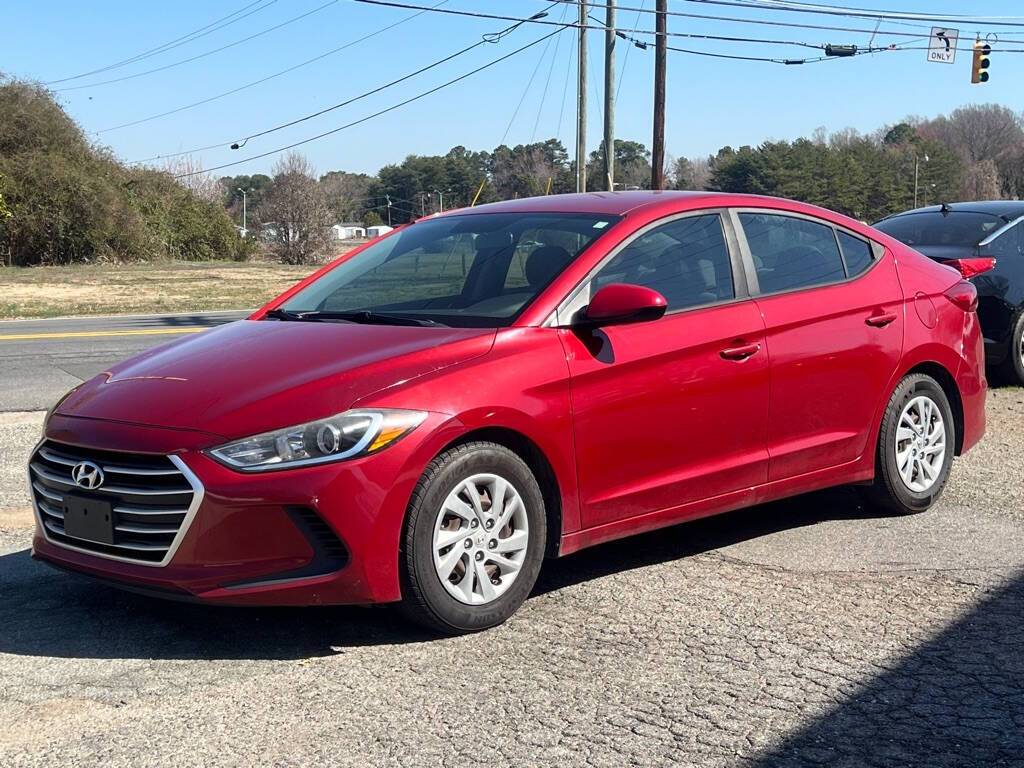 2017 Hyundai Elantra SE — Sedan — 154,395 mi — Burlington, NC