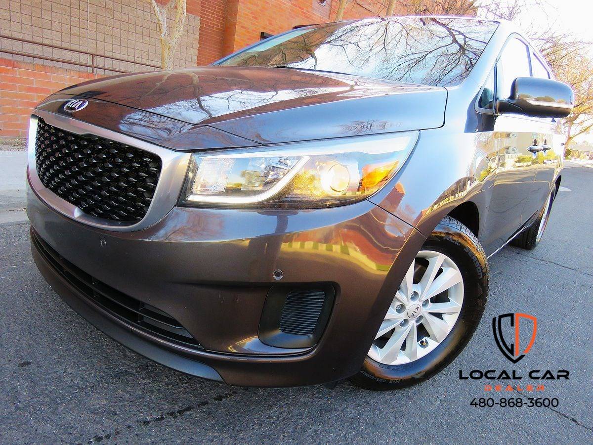 2016 Kia Sedona LX — Minivan — 99,740 mi — Phoenix, AZ