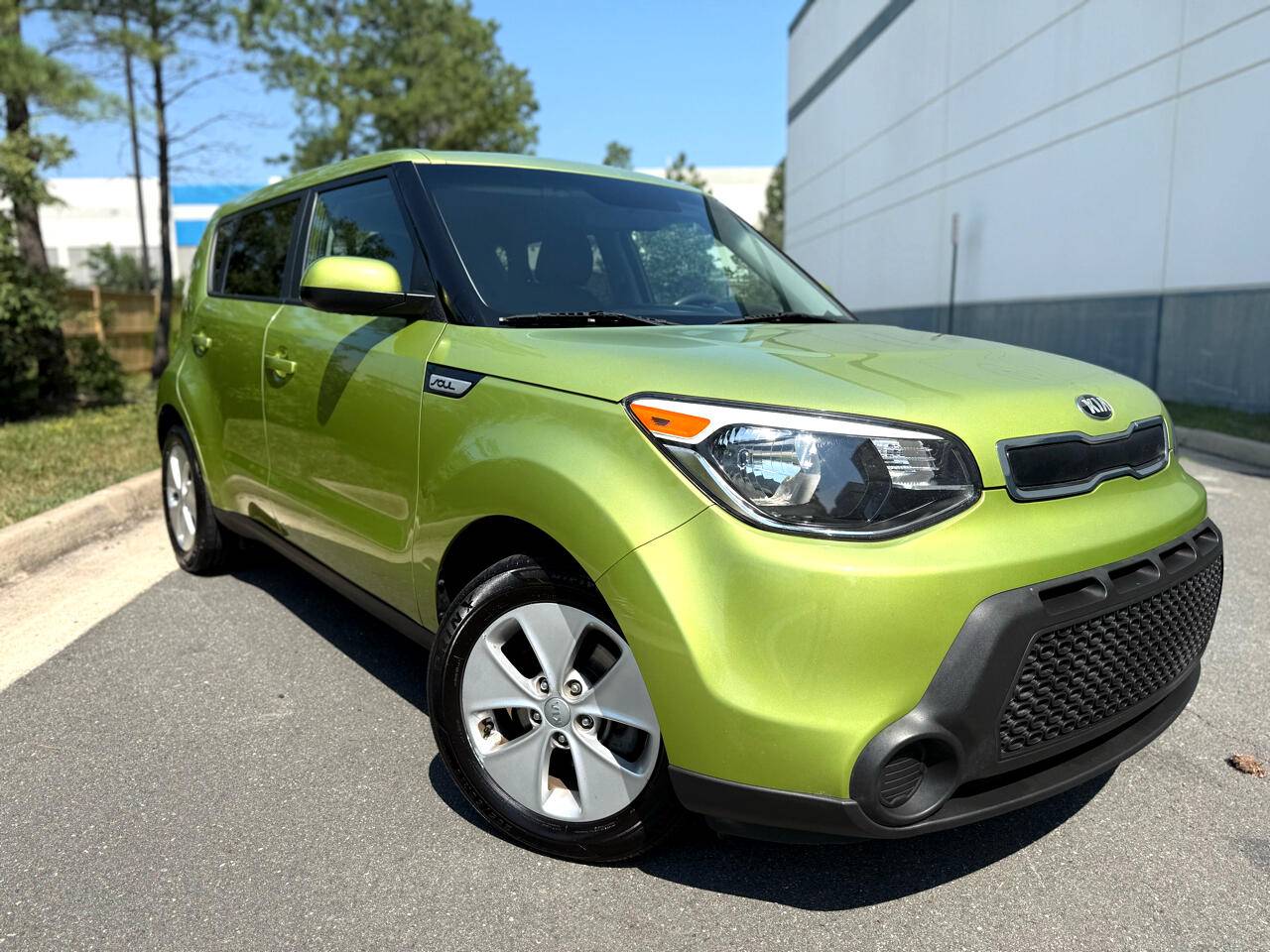 2016 Kia Soul Base — Hatchback — 137,233 mi — Chantilly, VA