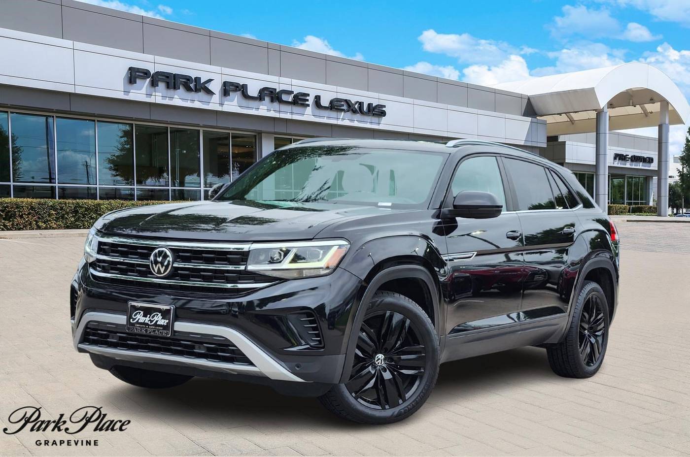 2020 Volkswagen Atlas Cross Sport SE with Technology — SUV — 77,990 mi — Grapevine, TX